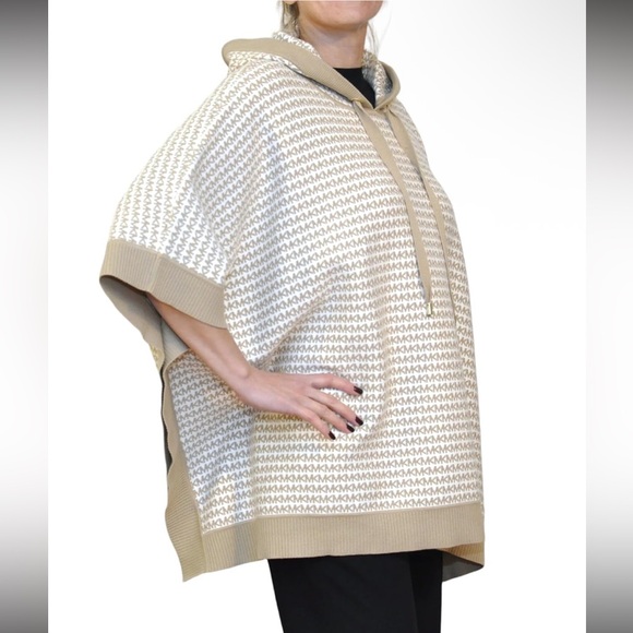 Michael Kors Logo Jacquard Hooded Poncho Sweater - Picture 4 of 6